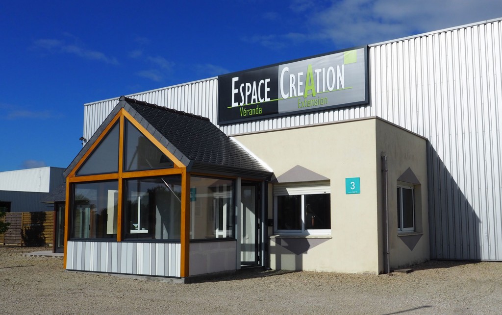 ATELIER-FACE-EXT